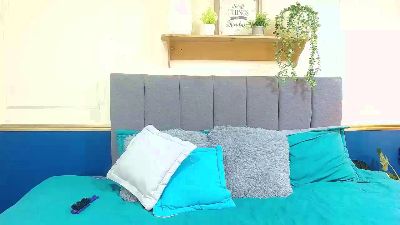 Jessi_fem live cam on Cam4