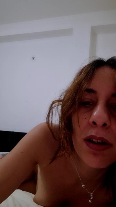 Jessica92 live cam on Cam4