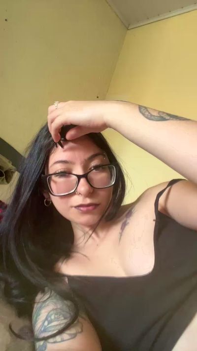 Jessicattttt live cam on Cam4