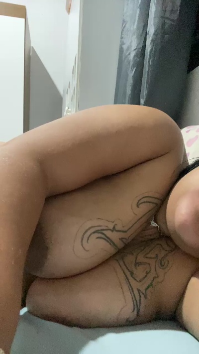 Jessikaaaa69 live cam on Cam4