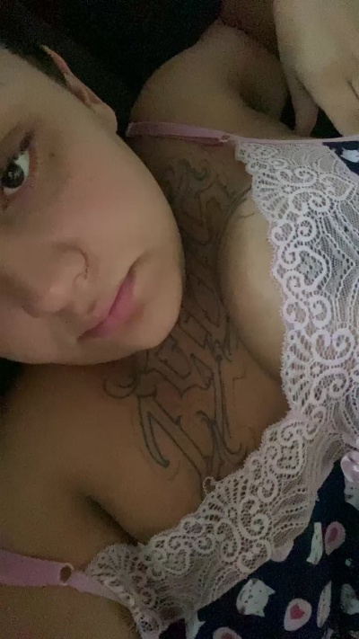 Jessikaaaa69 live cam on Cam4