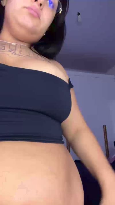 Jessikaaaa69 live cam on Cam4