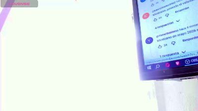 Jessy_boost live cam on Cam4