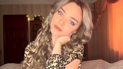 JesusitaLening live cam on Cam4