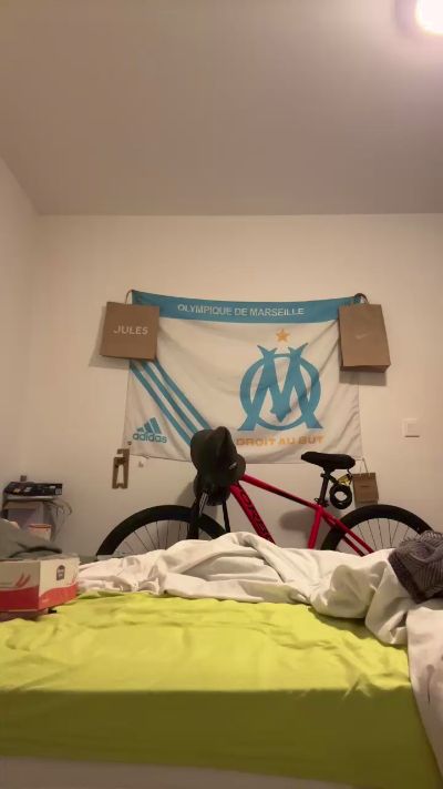 Jeunepooilu webcam