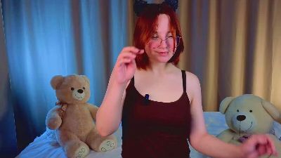 JewelHiens live cam on Cam4