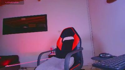 Jey_dirty_777 live cam on Cam4
