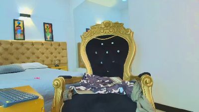 Jheampiero live cam on Cam4
