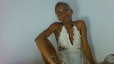 Jhoanne live cam on Cam4