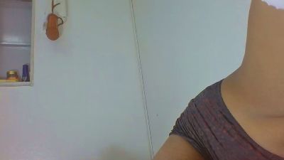 Jhoanne live cam on Cam4
