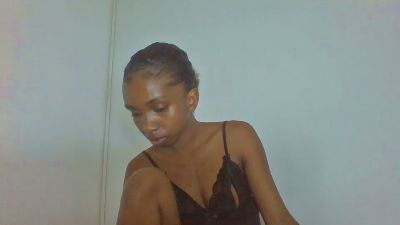 Jhoanne live cam on Cam4