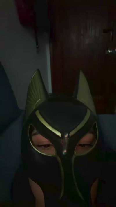 Jhohan31 live cam on Cam4