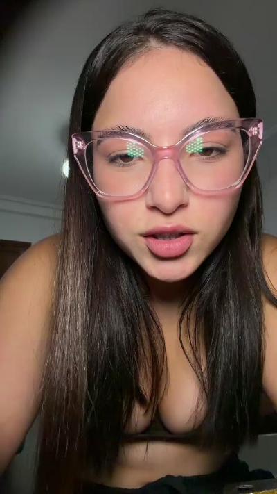Jhohan31 live cam on Cam4