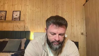 JhonnyAlpha live cam on Cam4