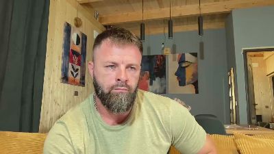 JhonnyAlpha live cam on Cam4