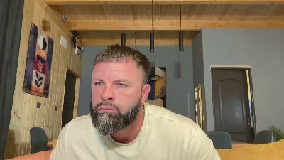 JhonnyAlpha live cam on Cam4