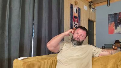JhonnyAlpha live cam on Cam4