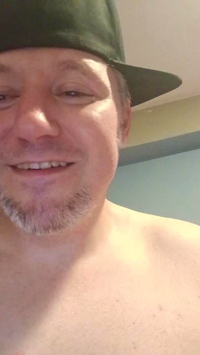 Jimmyp83 live cam on Cam4