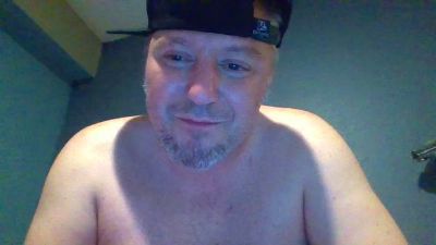Jimmyp83 live cam on Cam4