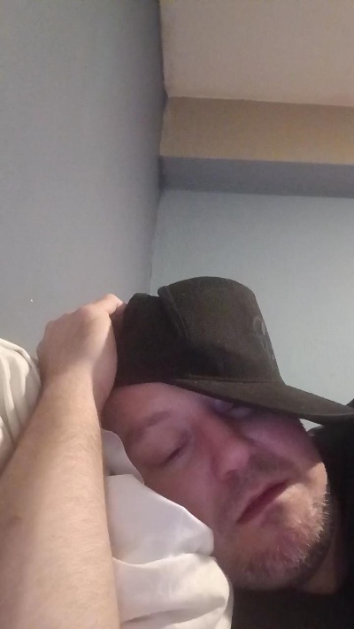 Jimmyp83 live cam on Cam4