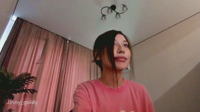 Jinny_gold live cam on Cam4