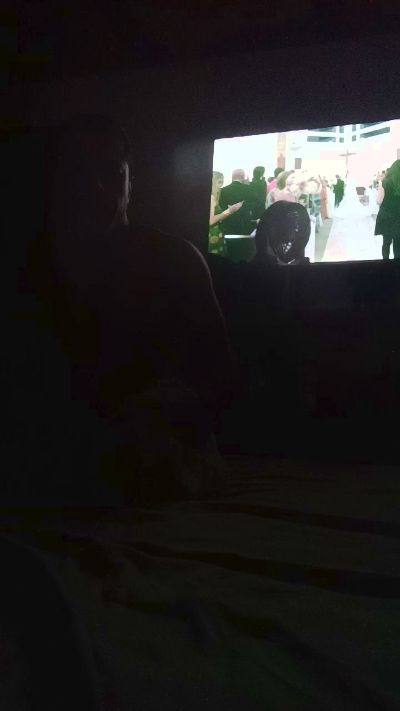 Jjhon32 live cam on Cam4
