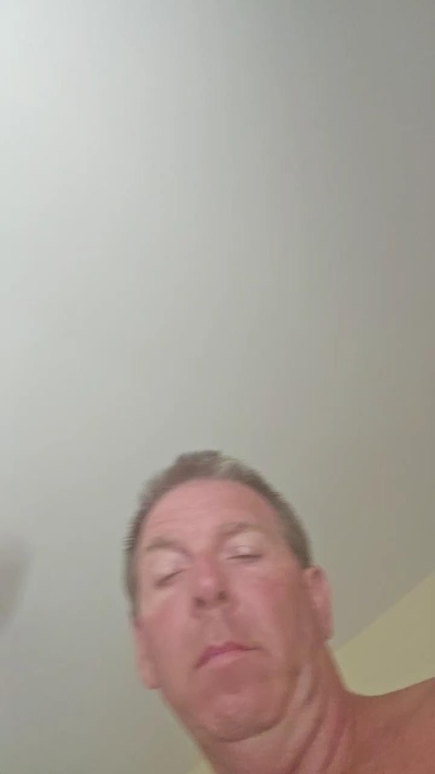 Jliv66 live cam on Cam4