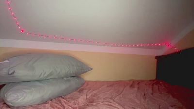 JoanLoran live cam on Cam4