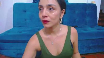 JoanneandOliver live cam on Cam4