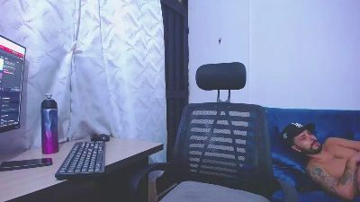 JoanneandOliver live cam on Cam4