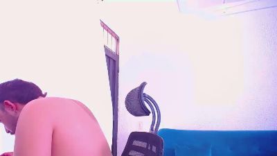 JoanneandOliver live cam on Cam4