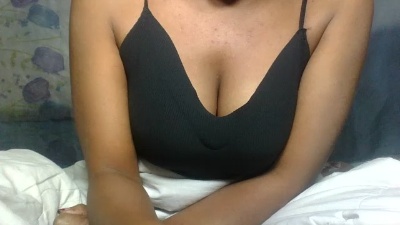 Jocemeline live cam on Cam4