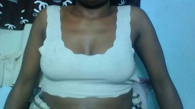 Jocemeline live cam on Cam4