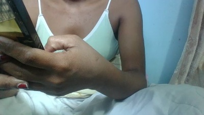 Jocemeline live cam on Cam4