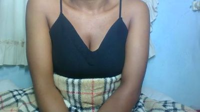 Jocemeline live cam on Cam4