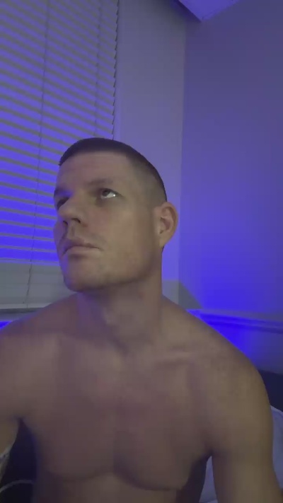 JockNThirsty live cam on Cam4