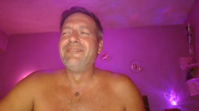 JoeMorgan1 live cam on Cam4