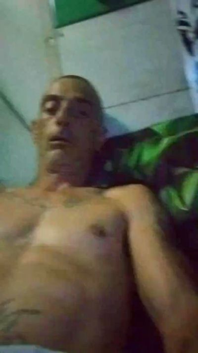 Joekerr420 live cam on Cam4