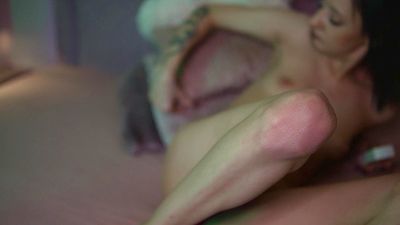 JoelleApril live cam on Cam4