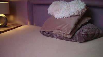 JoelleApril live cam on Cam4