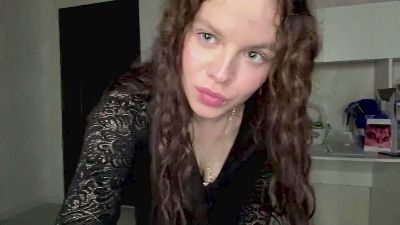 JoelleEleam live cam on Cam4