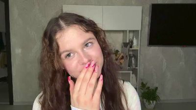 JoelleEleam live cam on Cam4