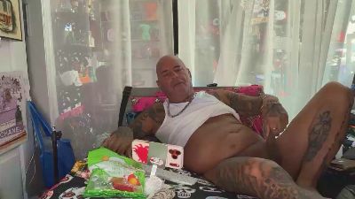 Joeytatts64 live cam on Cam4