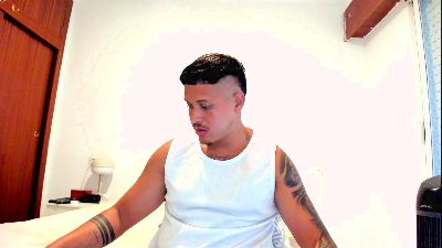 JohanSmith__ live cam on Cam4