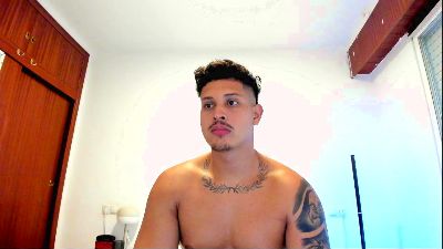 JohanSmith__ live cam on Cam4
