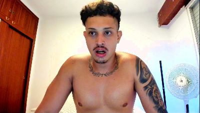 JohanSmith__ live cam on Cam4