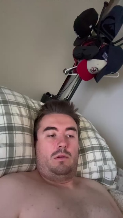 Johhnyrocket live cam on Cam4