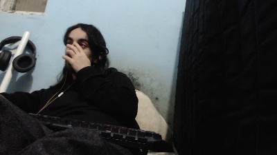 John32323232 live cam on Cam4
