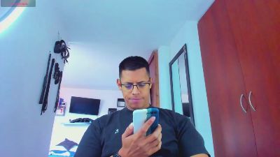John_pmr live cam on Cam4