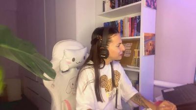 JohnaMarcolina live cam on Cam4